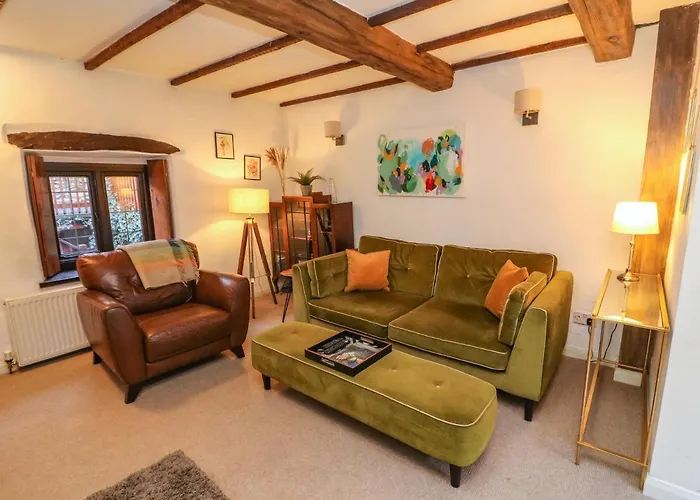 Courtyard Kirkby Lonsdale